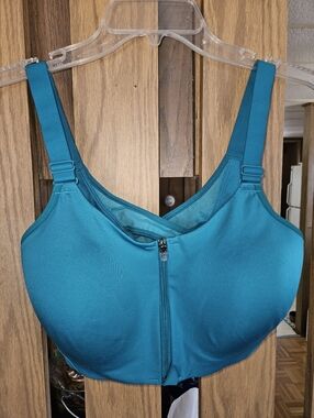 All In Motion Sz 36D High Support Front Zip Sports Bra